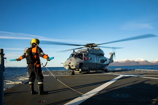 Skandal śmigłowcowy. Norwegia odsyła wojskowe NH90 i żąda zwrotu pieniędzy
