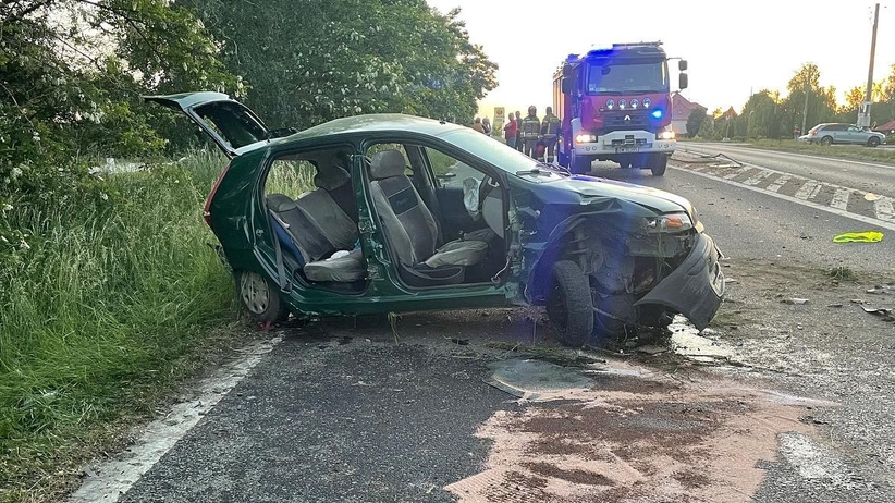 Pijany policjant spowodował śmiertelny wypadek i uciekł. "Miał 1,5 promila"