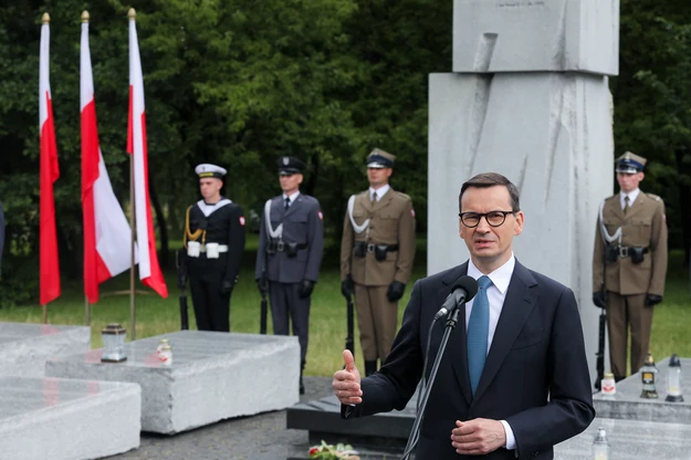 Morawiecki: Nie spocznę, póki nie odnajdziemy ostatniego miejsca pochówku zamordowanych z Wołynia