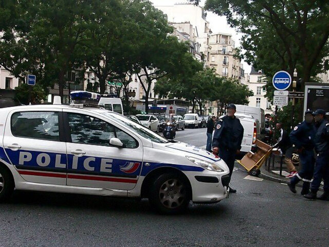 Strzelanina w pobliżu centrum Paryża. Co najmniej trzy osoby nie żyją