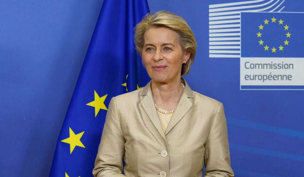 Von der Leyen ma być przesłuchana w PE ws. szczepionek! Rzońca: "Musi wyjaśnić swój udział w zakupie, pokazać treść SMS-ów"