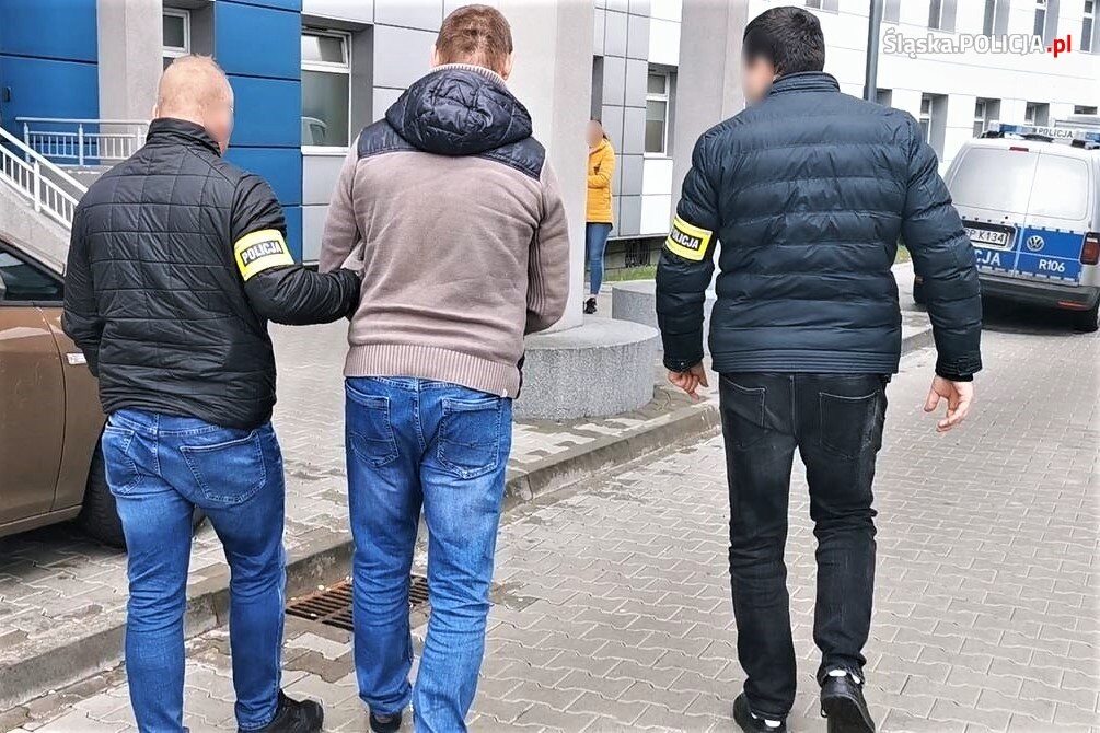 Brutalne zabójstwo i próba spalenia zwłok. Policjanci z „Archiwum X” rozwikłali sprawę sprzed 17 lat