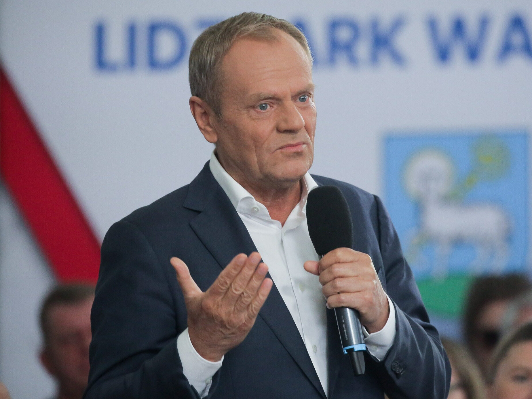 Donald Tusk: Oczekuję od mediów krytycznego podejścia do rządzących, a nie do opozycji