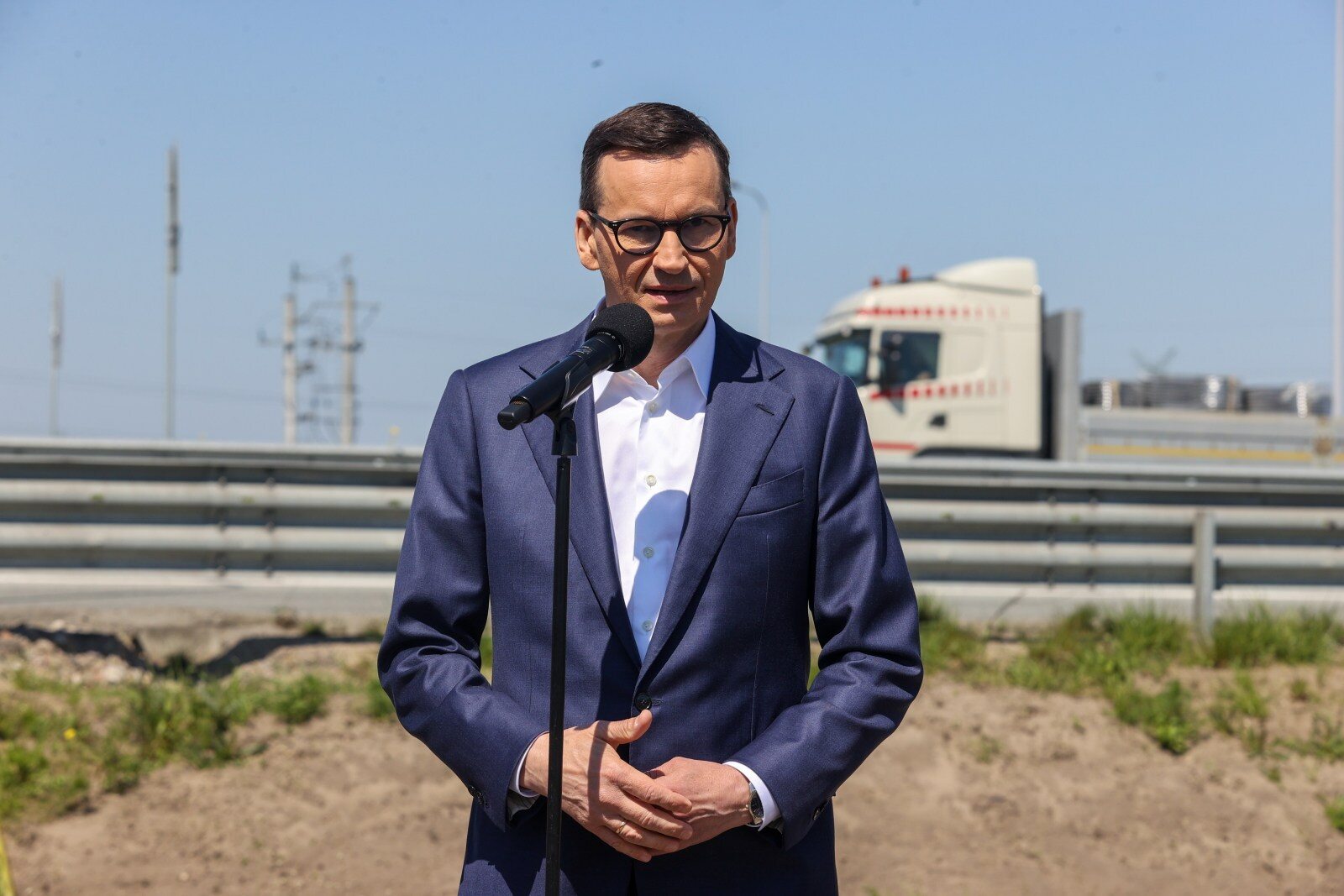 Premier Morawiecki uderzył w PO przy okazji otwarcia nowej trasy. Wspomniał bankructwa