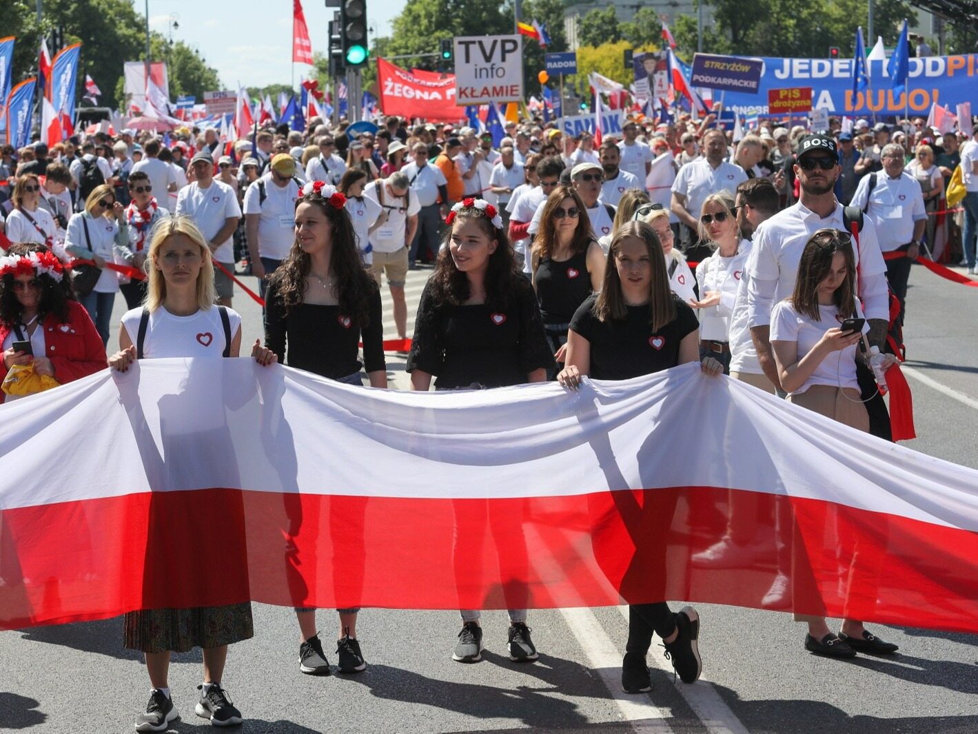 Donald Tusk do uczestników marszu: Nikt nas dzisiaj nie zagłuszy!