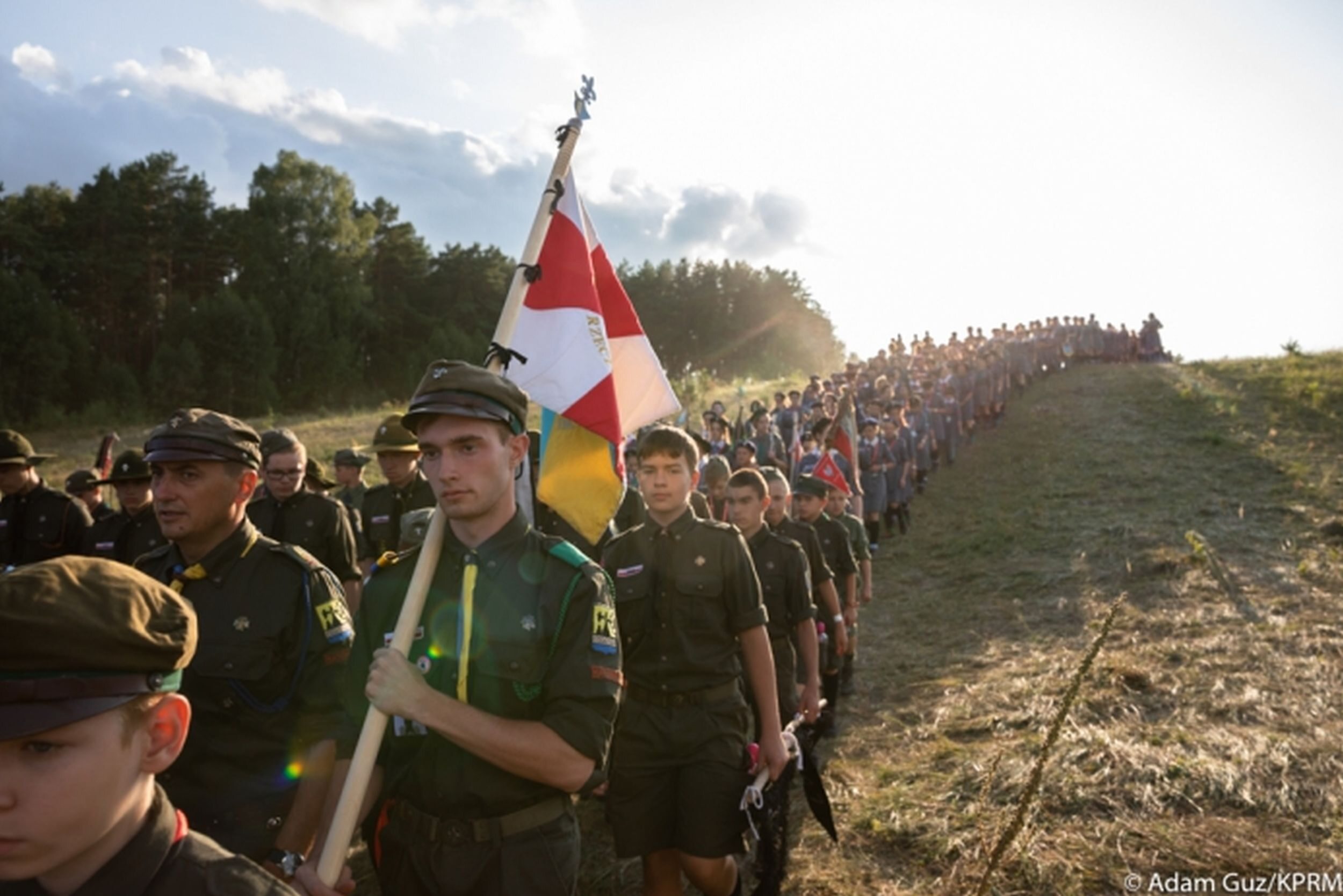 Harcerze rozjuszyli Młodzież Wszechpolską. „ZHP zatracił pierwotne ideały”