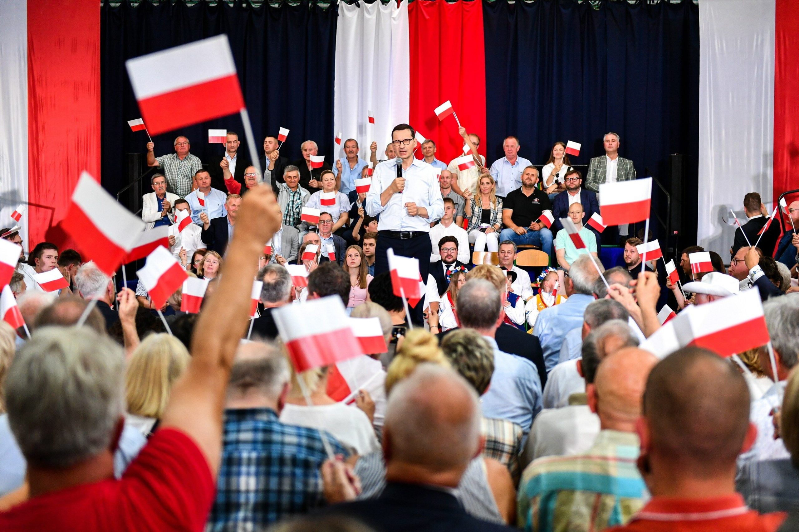 Mateusz Morawiecki o zakulisowych rozmowach w Brukseli. „Tusk tak będzie tańczył”