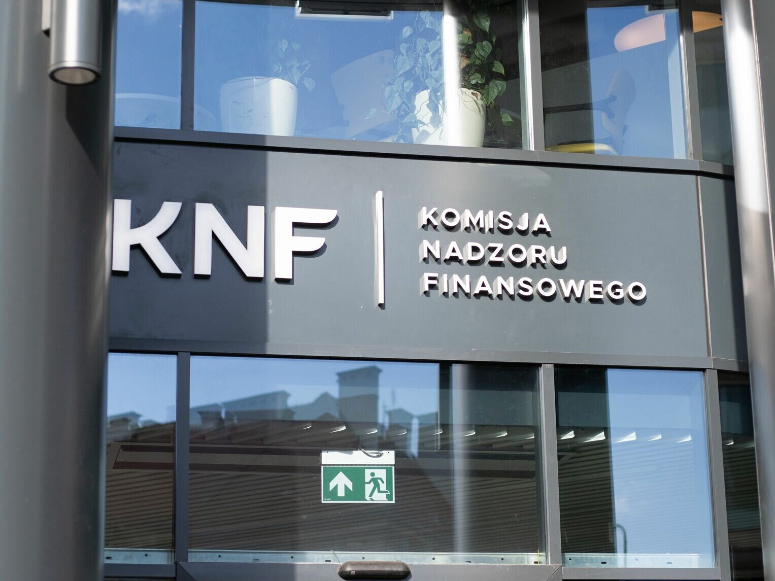 Czarna lista KNF. Pojawiło się sześć nowych podmiotów