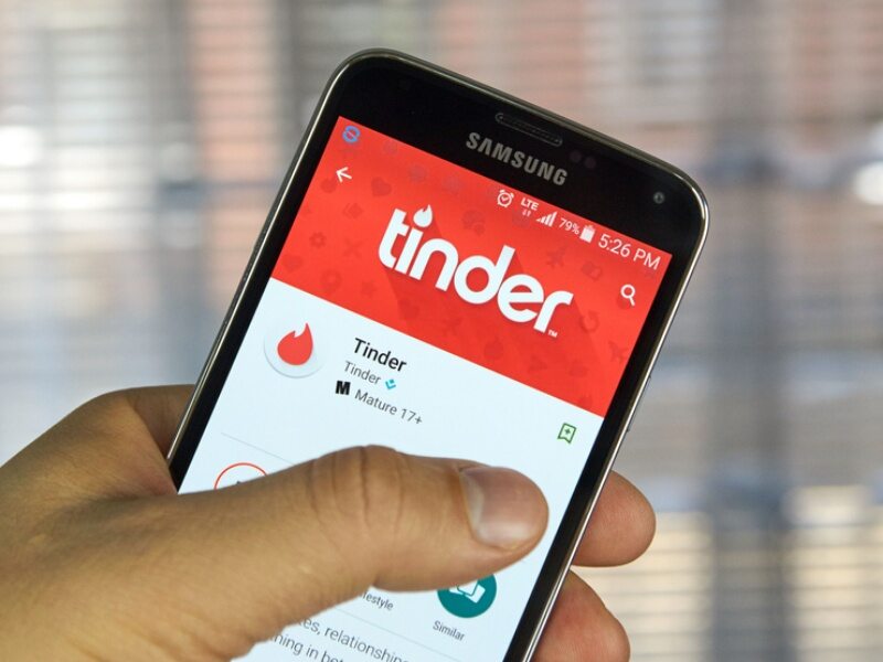 Subskrypcja Tinder za 2000 zł miesięcznie. Vault tylko dla desperatów?