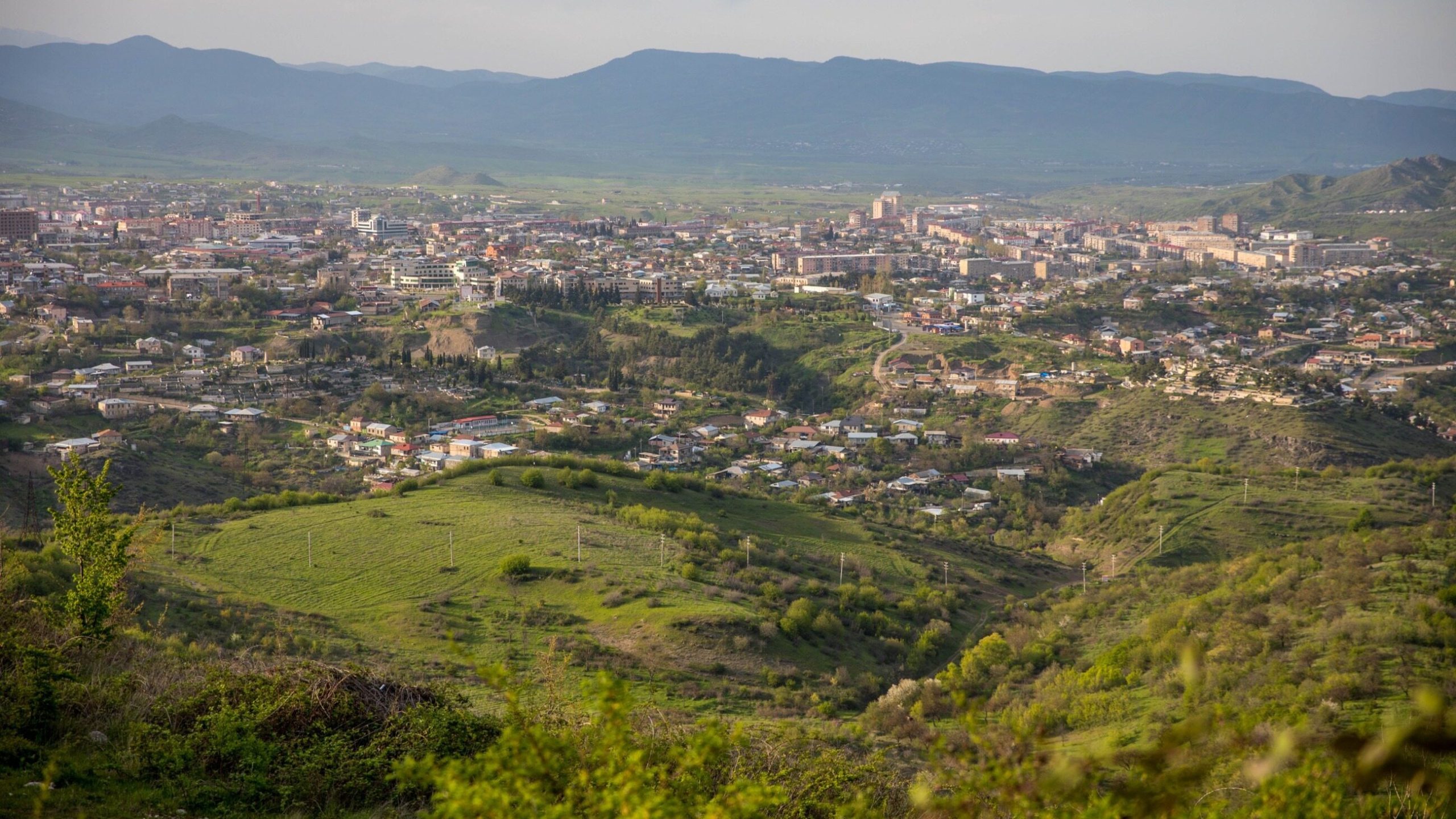 Exodus Ormian z Górskiego Karabachu. Do Armenii dotarło 47 tys. uchodźców Exodus Ormian z Górskiego Karabachu. Do Armenii dotarło 47 tys. uchodźców