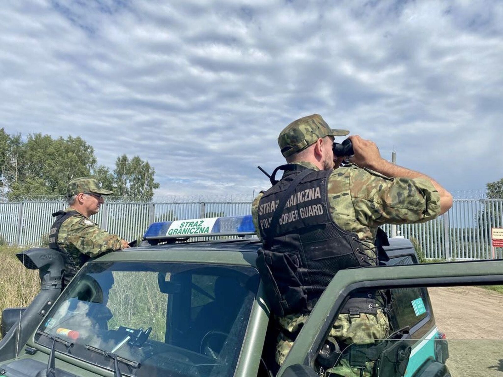 Kryzys na granicy z Białorusią. Polscy mundurowi dostali „alert”. Najnowszy raport SG