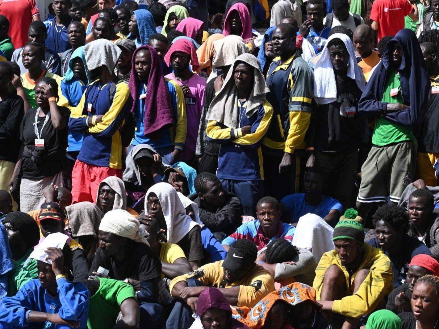 Migrantów jest już dwa razy więcej niż mieszkańców Lampedusy. „Apokalipsa”