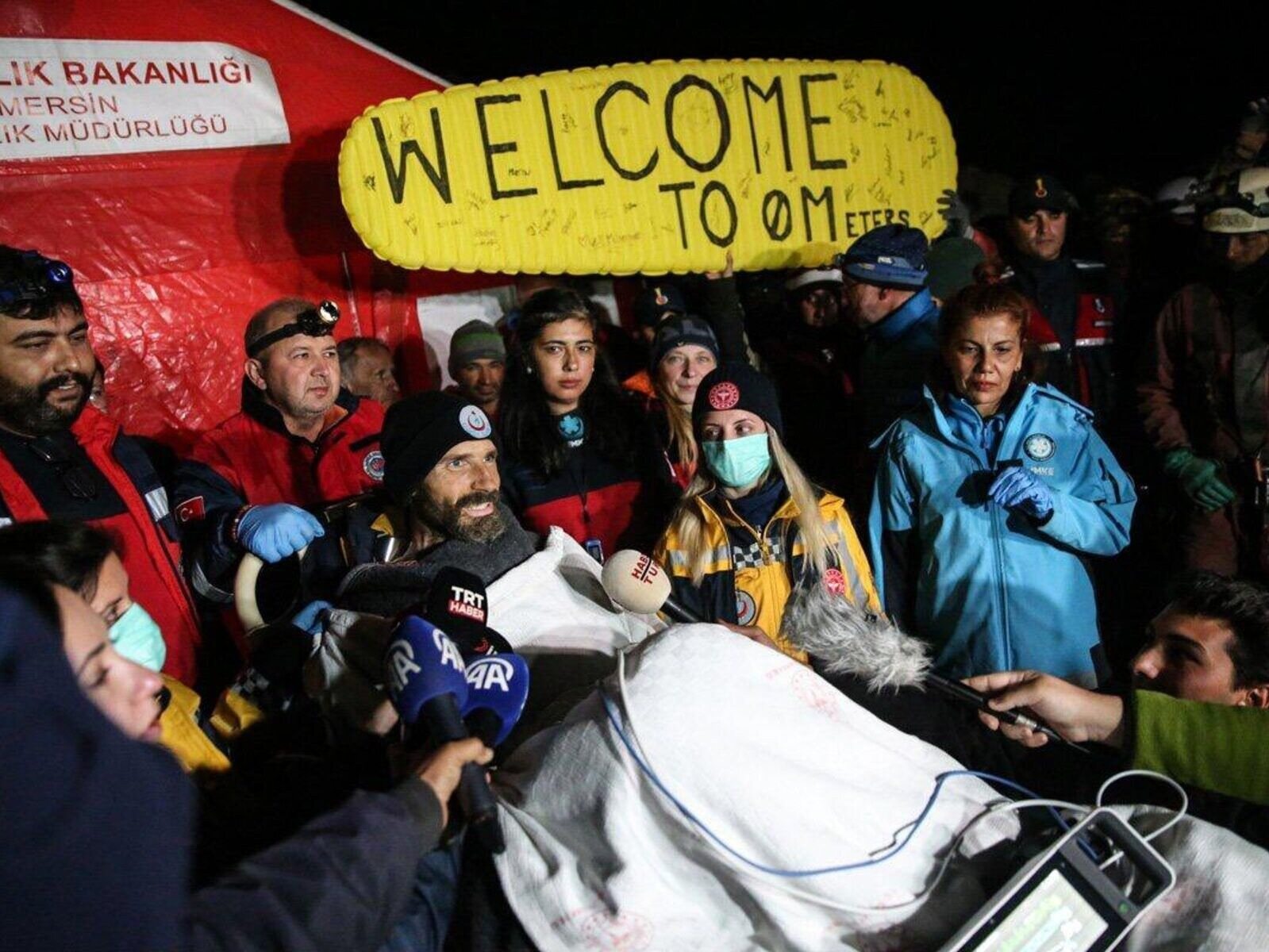 Speleolog uratowany z jaskini w Turcji. Pod ziemią spędził ponad tydzień