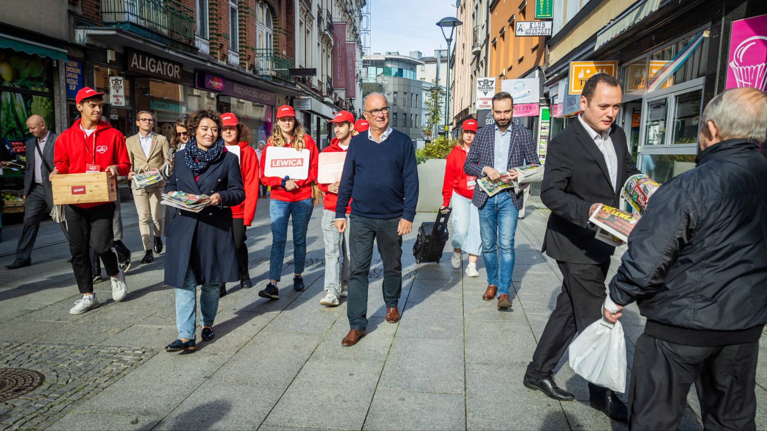 Co obiecuje Lewica przed wyborami? Wybraliśmy najważniejsze postulaty