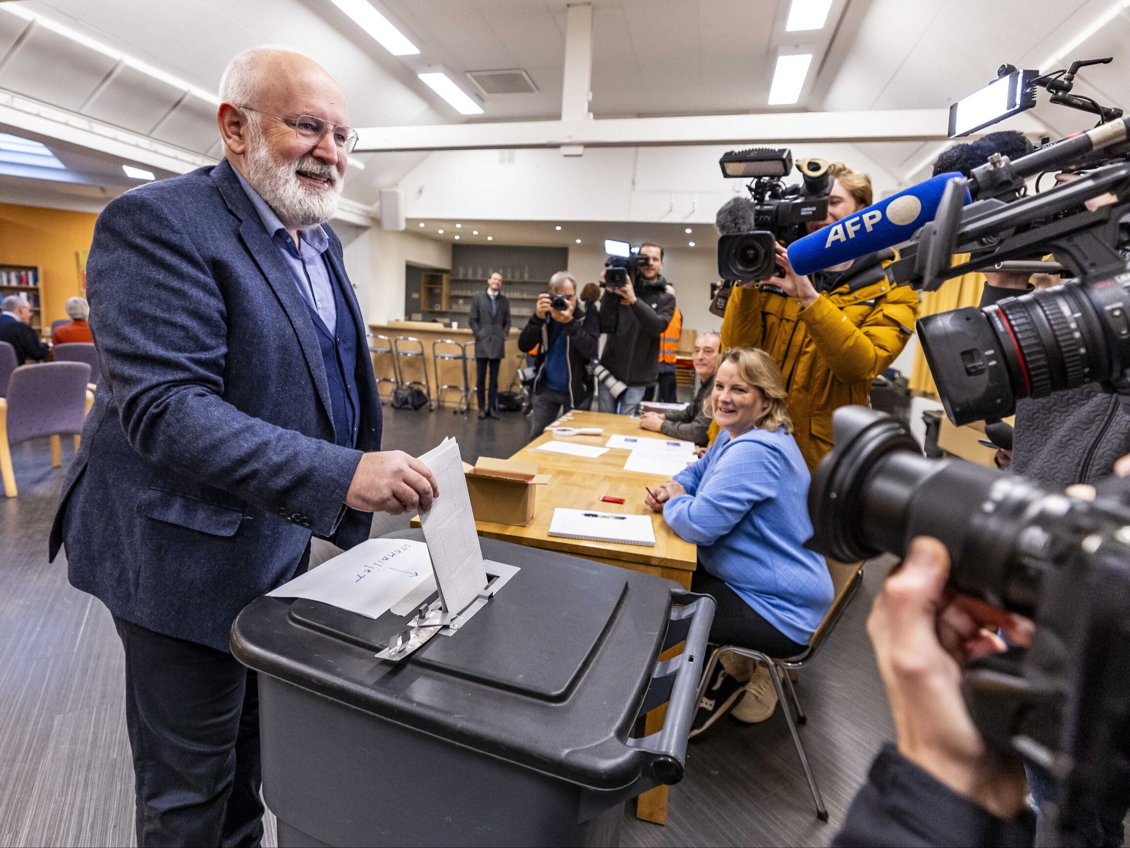 Holandia wybiera premiera po raz pierwszy od 13 lat. Będzie problem ze stworzeniem koalicji?