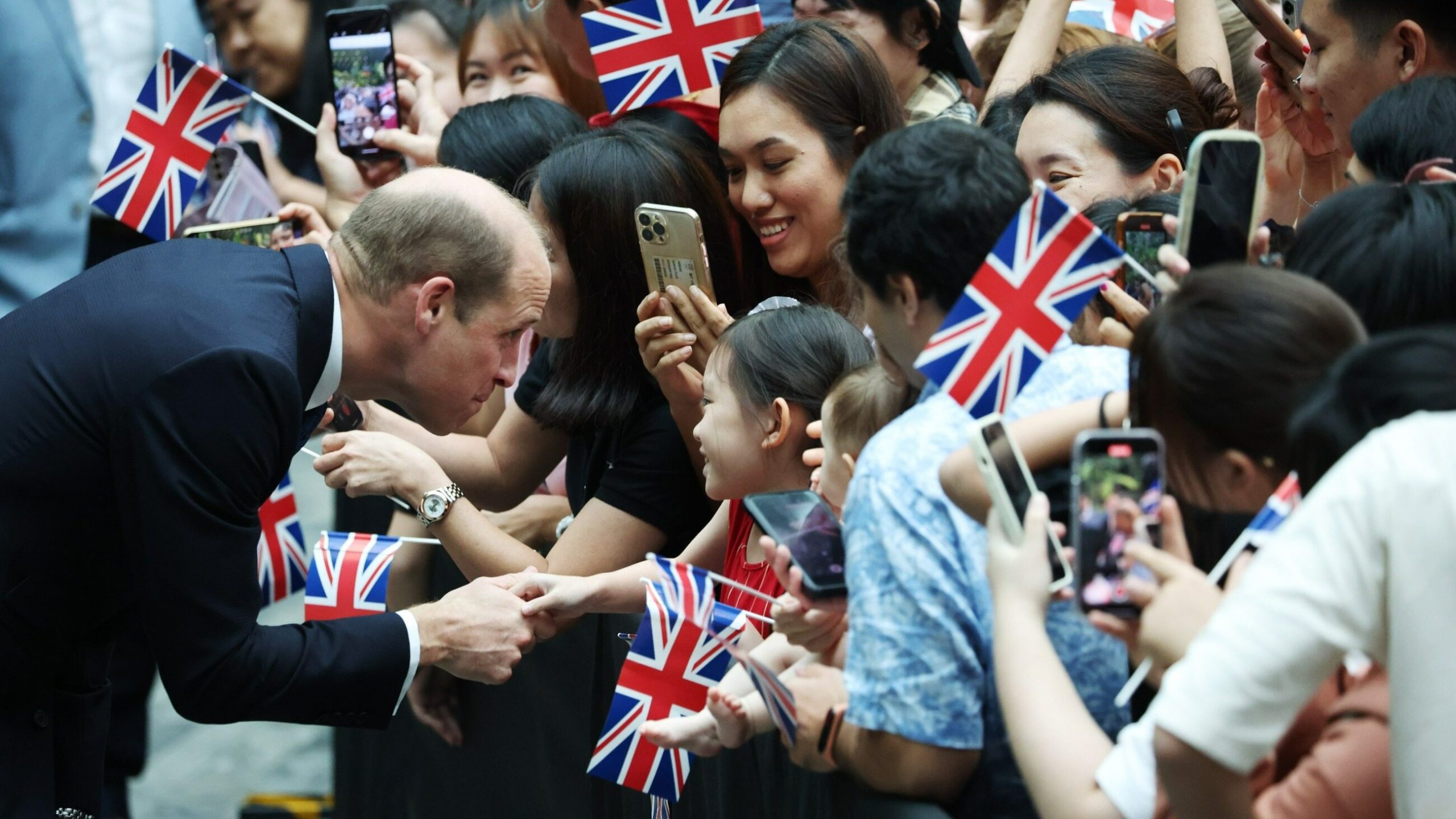 Książę William w Singapurze. Mnożą się pytania o Kate