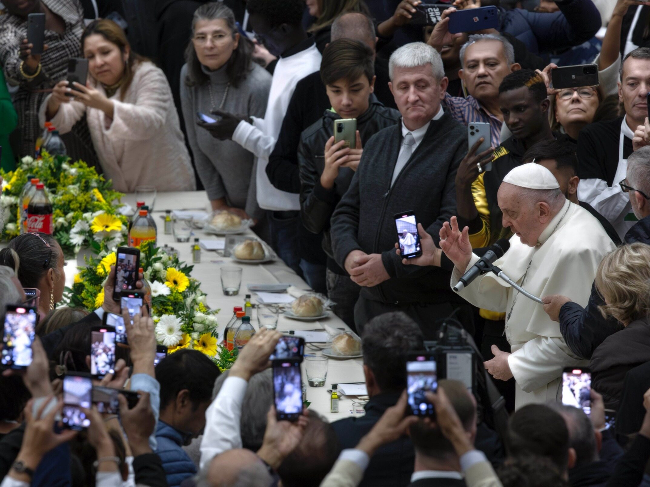 Papież Franciszek zaprosił na obiad transpłciowe kobiety. „Drzwi Kościoła otworzyły się dla nas”