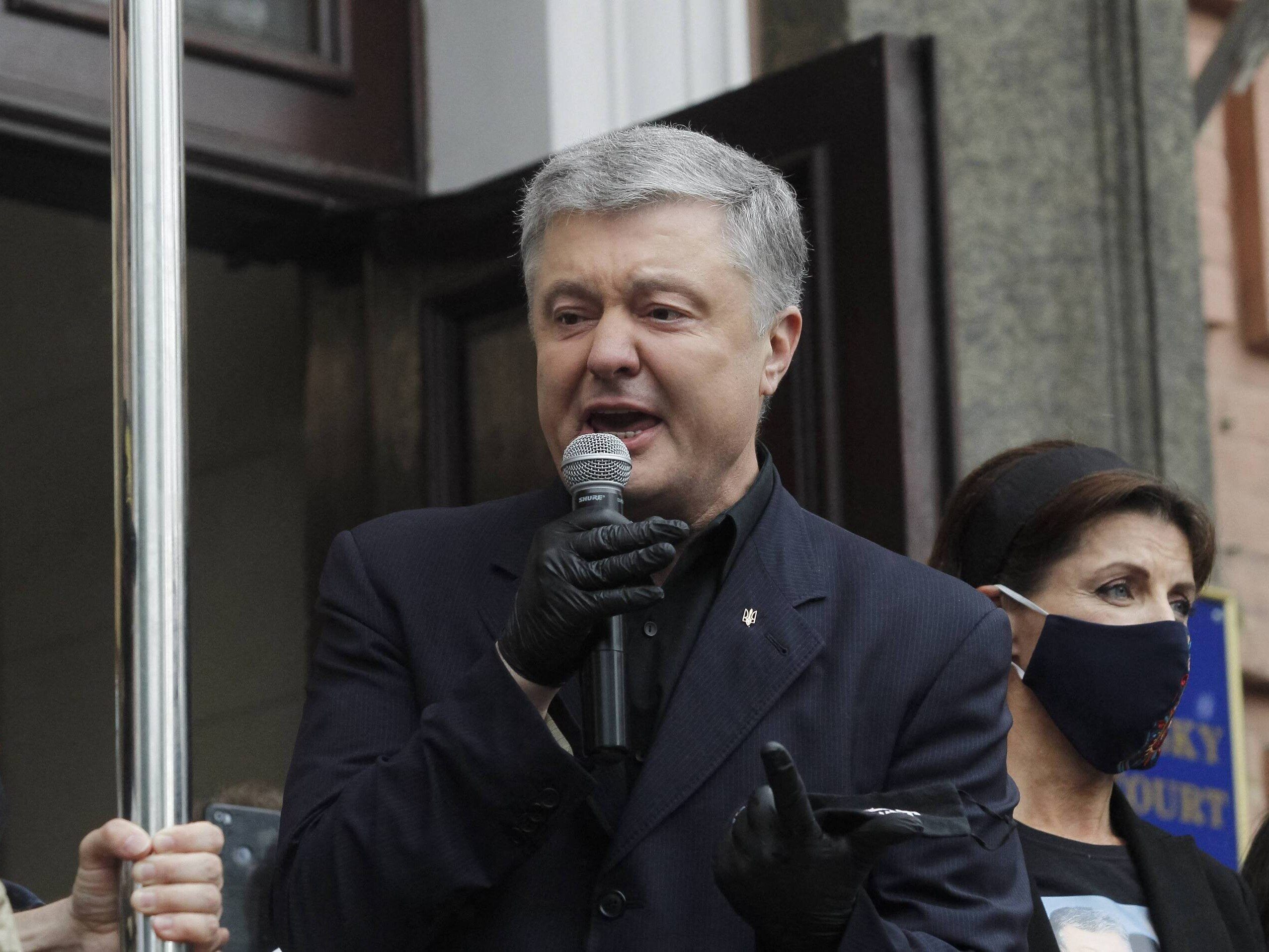 „Teatr absurdu” przy granicy z Ukrainą. Były prezydent niewypuszczony z kraju „Teatr absurdu” przy granicy z Ukrainą. Były prezydent niewypuszczony z kraju