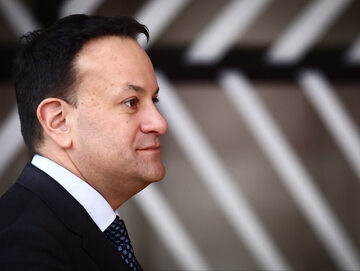 Leo Varadkar zrezygnował. Był pierwszym premierem-homoseksualistą