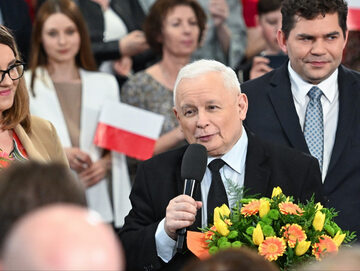 Tajemnicza nieobecność Jarosława Kaczyńskiego. W ostatniej chwili zmienił plany