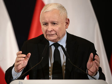 Kaczyński w wymianie zdań z dziennikarzami. „Nie mogę spokojnie przejść”