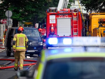 Pożar kamienicy w Poznaniu. Zaginieni strażacy nie żyją