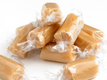 Skandal na półkoloniach. Dzieci dostały zakazane krówki z wulgaryzmami