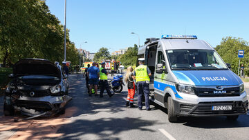 Wstrząsająca relacja po wypadku w Warszawie. „Na samym końcu leżało dziecko”