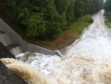 Gmina Głuchołazy. Trwa ewakuacja mieszkańców kilku wsi