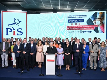 PiS prosi sympatyków o wpłaty. Ekspertka zwróciła uwagę na nietypową rzecz