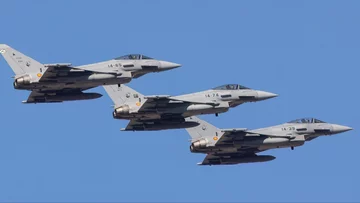 Polska poderwała samoloty. Dowództwo Operacyjne Sił Zbrojnych RP ostrzega