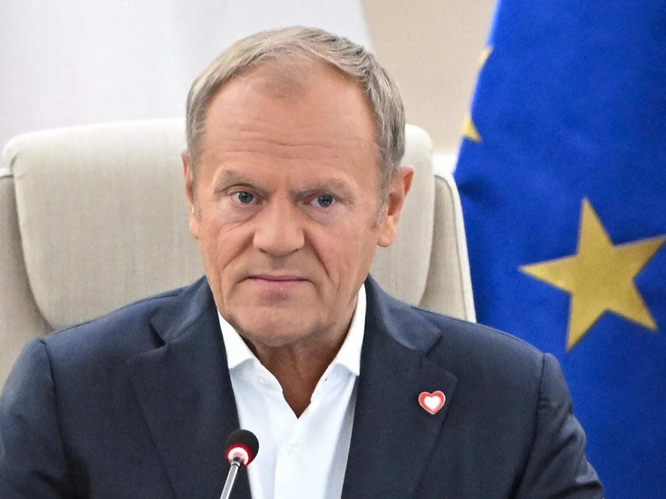 „Donald Tusk jedyną nadzieją”. Niemiecki dziennik stawia sprawę jasno „Donald Tusk jedyną nadzieją”. Niemiecki dziennik stawia sprawę jasno