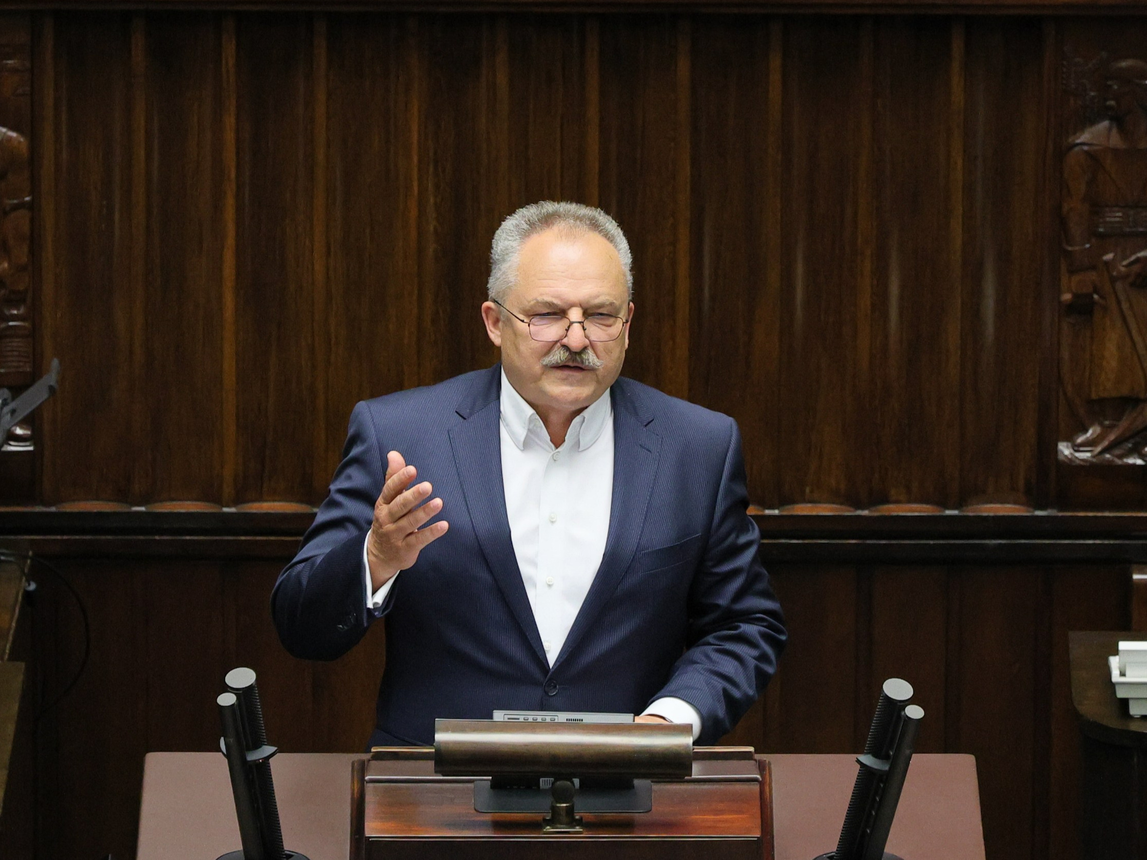 Doświadczony polityk wystartuje w wyborach prezydenckich? Miałby w tym interes