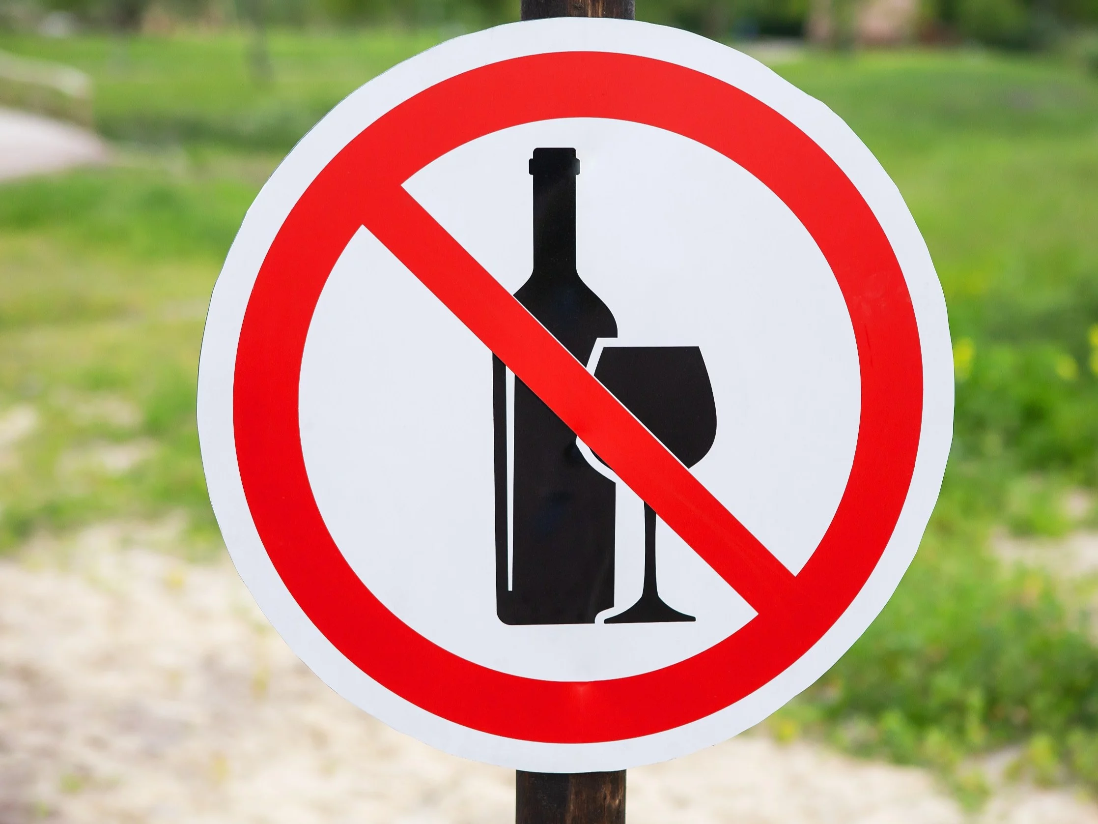 Ministra zapowiada zmiany w przepisach. Tu alkoholu już nie kupisz
