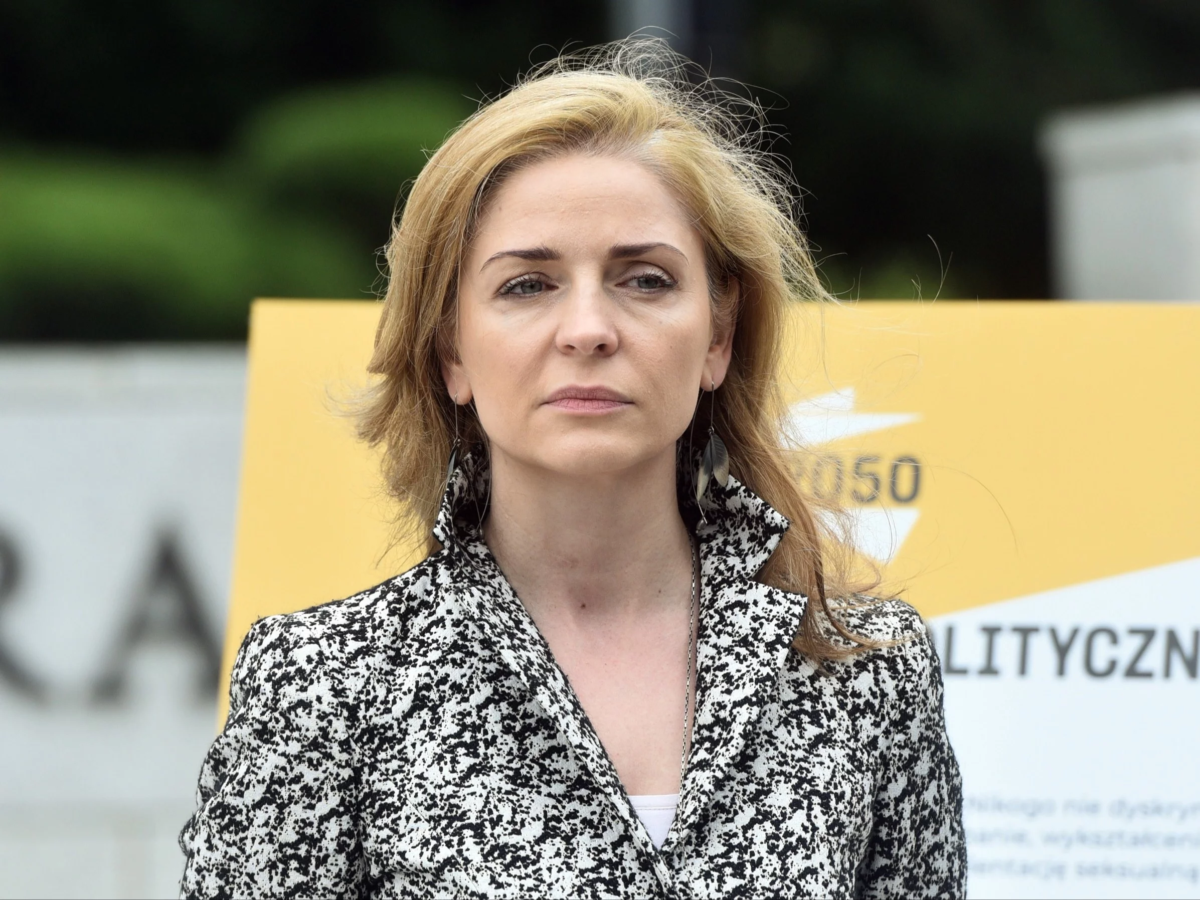 Sejm zadecydował o przyszłości Muchy. W tle pamiętny koncert Madonny