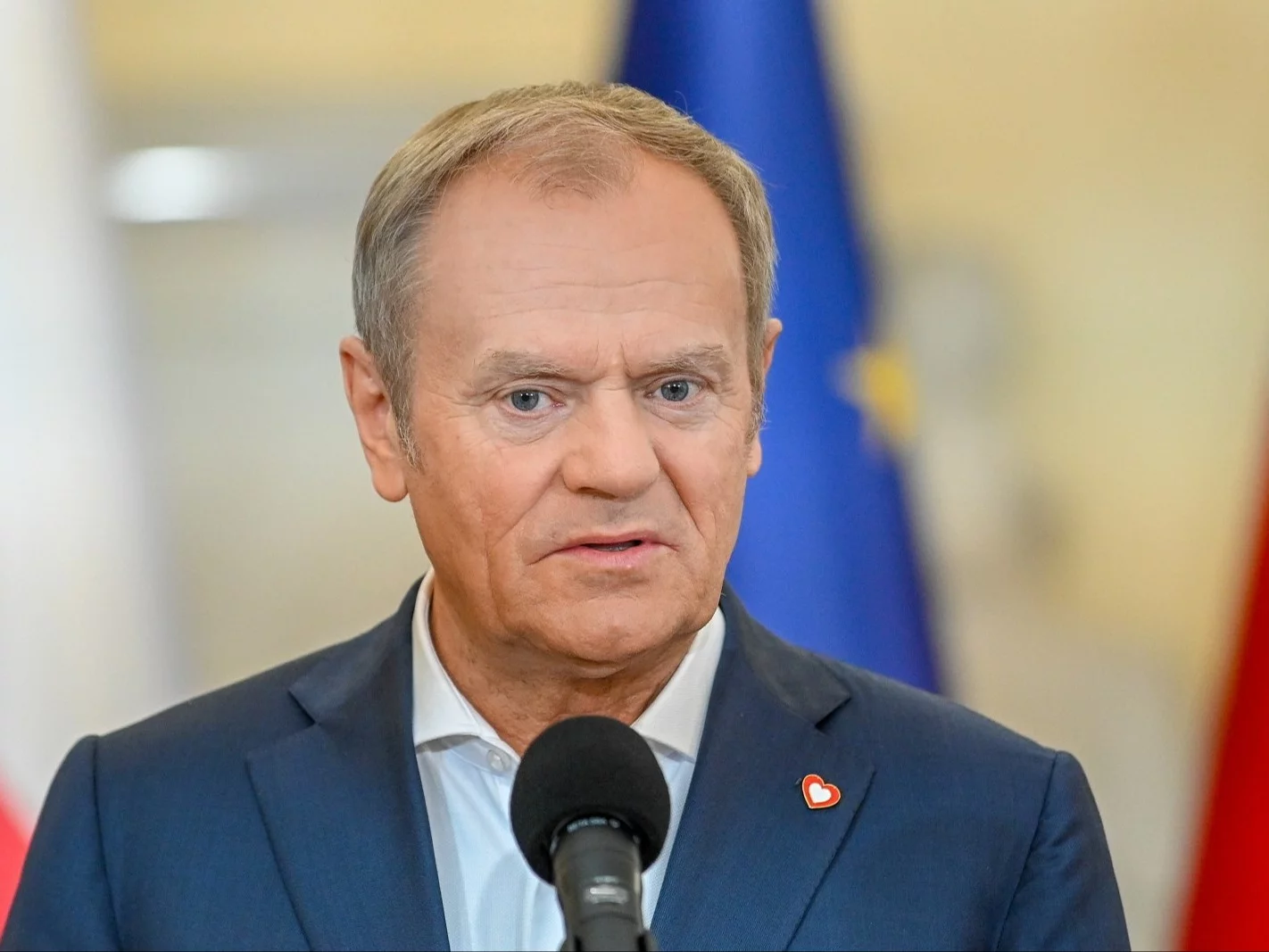 Ujawnili, co Tusk powiedział poza kamerami. „Nikt nie zapytał" Ujawnili, co Tusk powiedział poza kamerami. „Nikt nie zapytał"