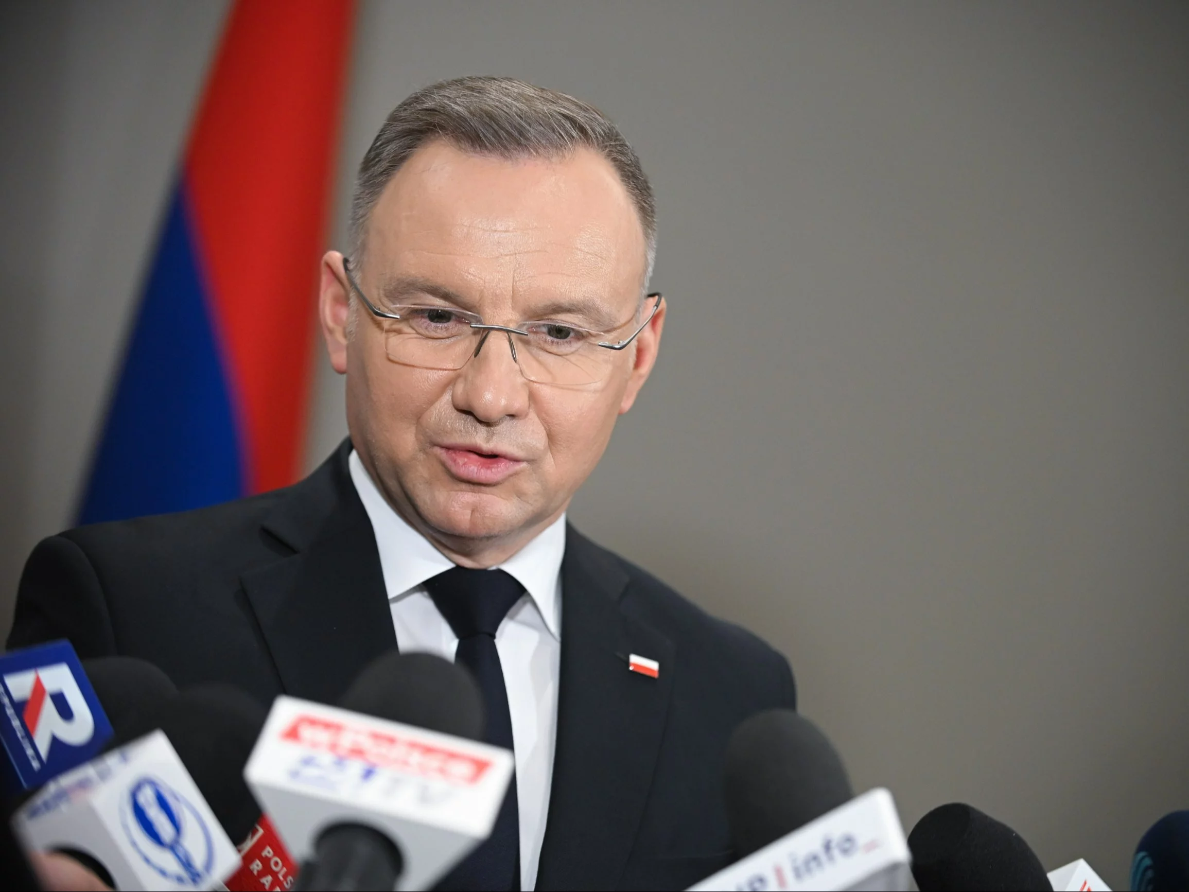 Jak Polacy oceniają Andrzeja Dudę? Wyraźny podział w sondażu Jak Polacy oceniają Andrzeja Dudę? Wyraźny podział w sondażu