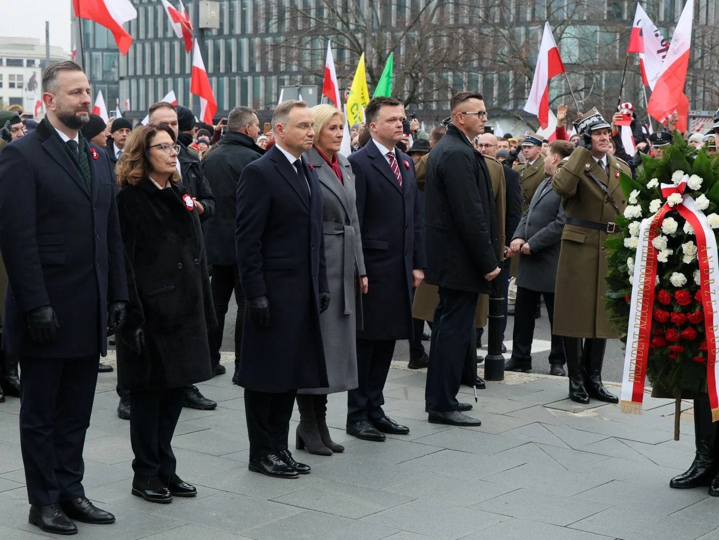 Szymon Hołownia wygwizdany w Warszawie. „Wycie, obelgi, buczenie”