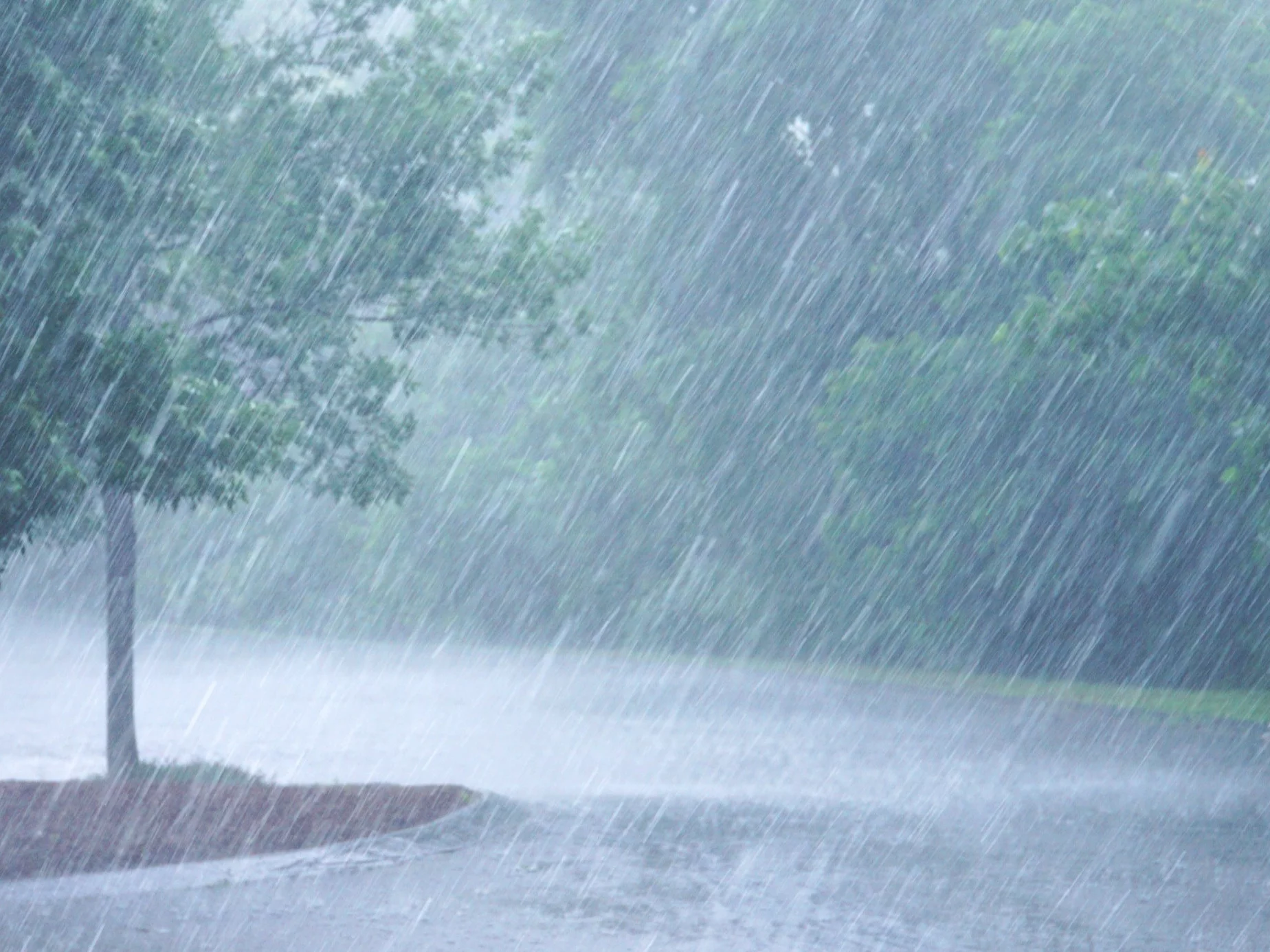Zasiali chmury z deszczem, gorzko tego pożałowali. Niespodziewane skutki eksperymentu