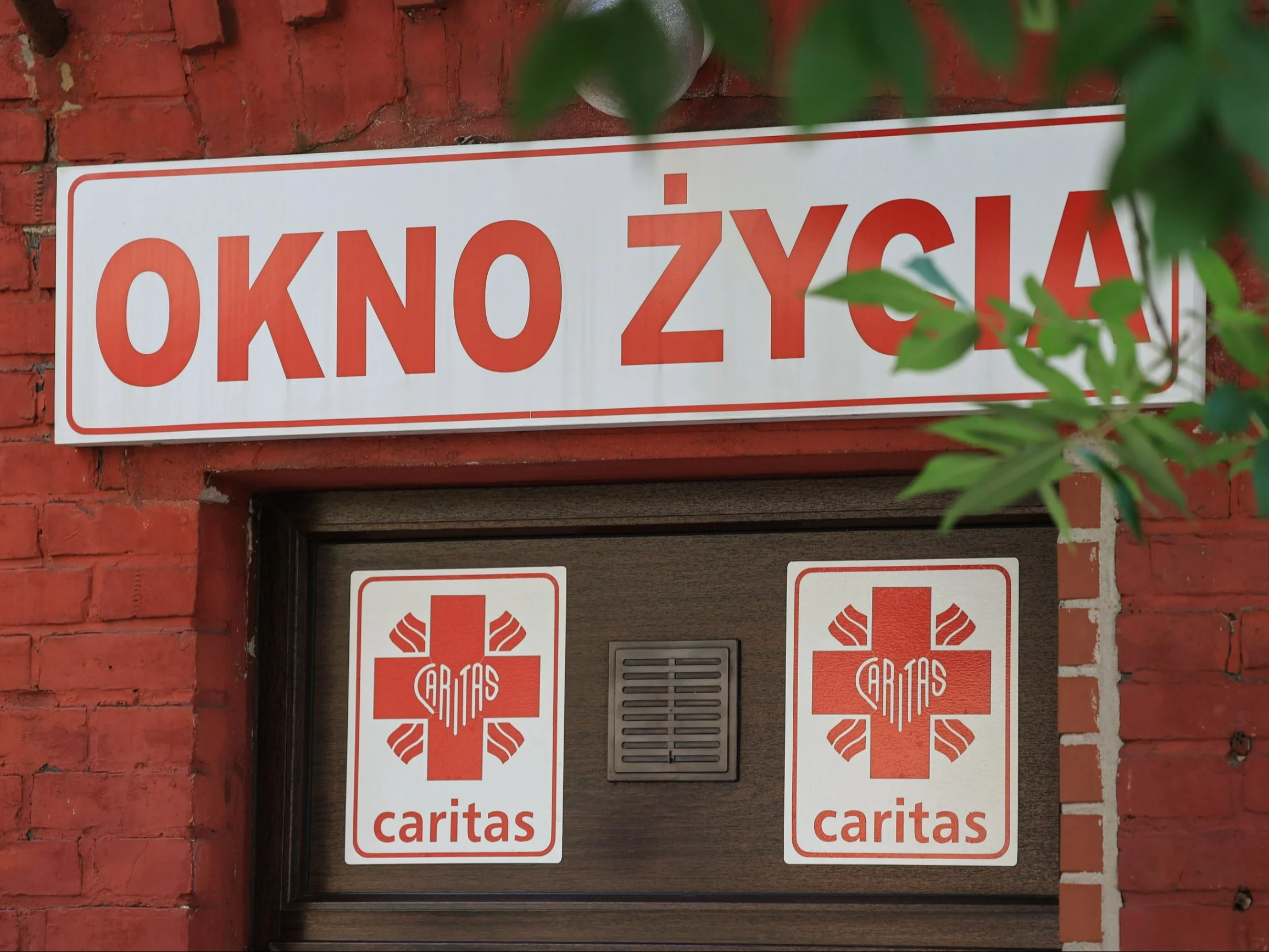 Dziewczynka w oknie życia w Gdańsku. „Jej oczka zapamiętam do końca życia”