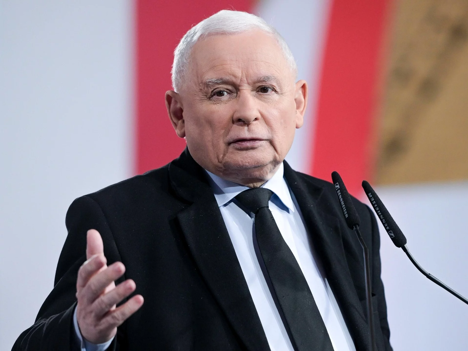 Jarosław Kaczyński zaskoczył w sprawie Romanowskiego: Nie wiem, czy władze nie udają