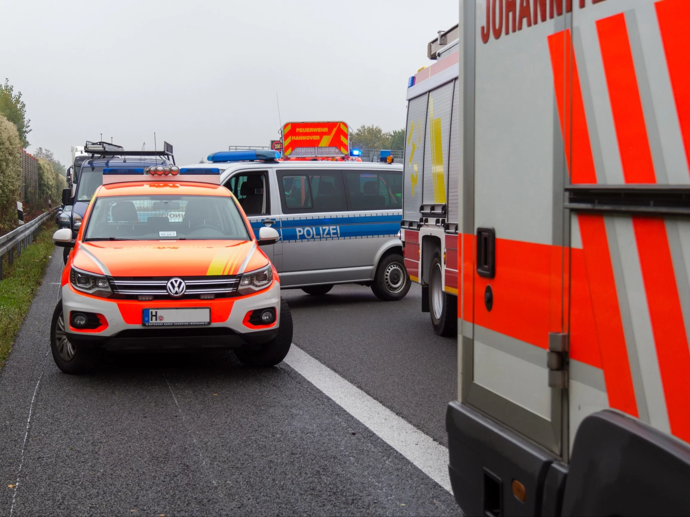 Kierowca z Polski staranował w Niemczech 50 pojazdów. W jego ciężarówce znaleziono nie tylko alkohol