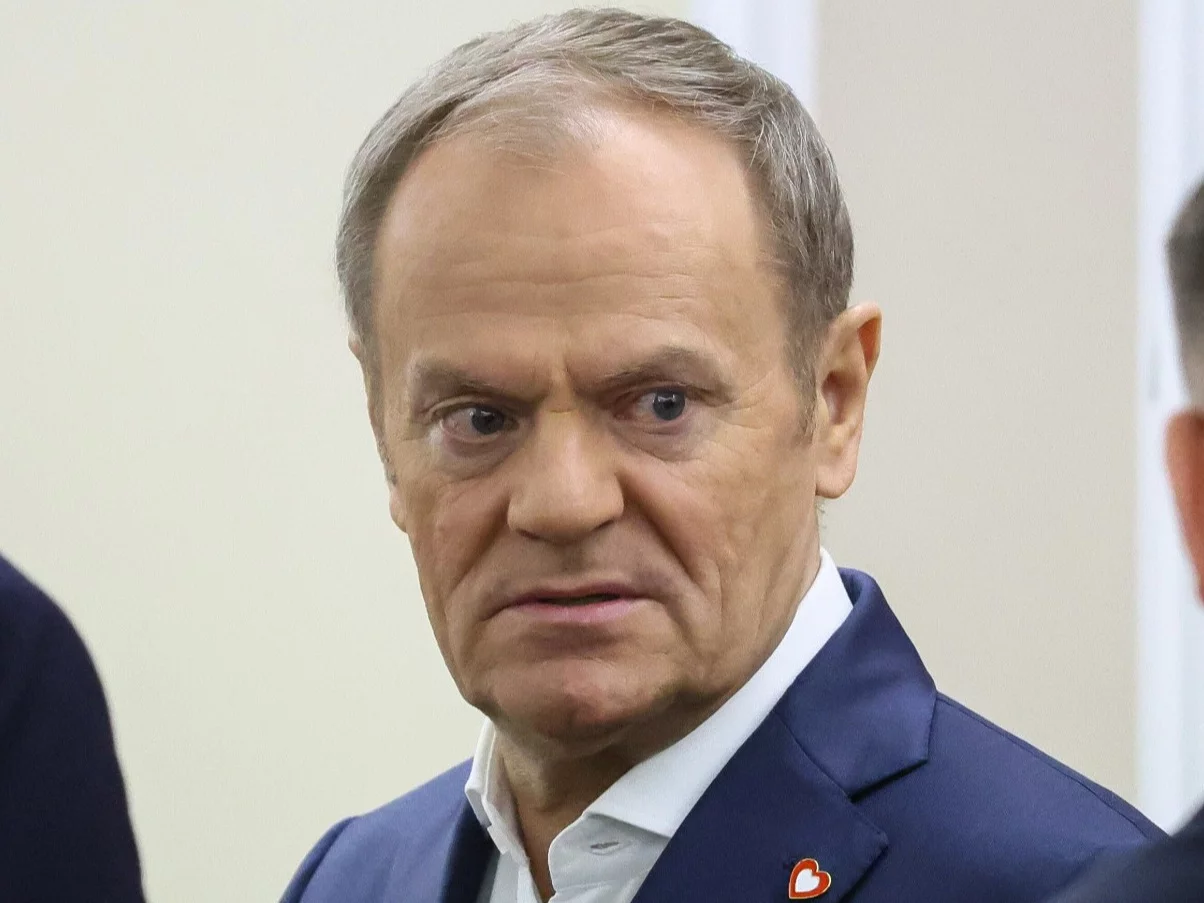 Tusk ostro o zabójstwie ratownika. Nie gryzł się w język