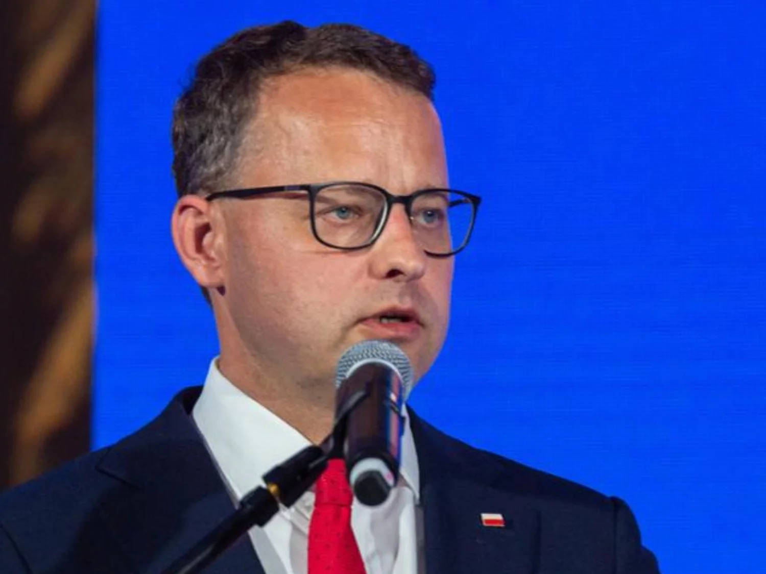 Zaskakujący ruch Romanowskiego. Pyta, ile kosztowały jego poszukiwania