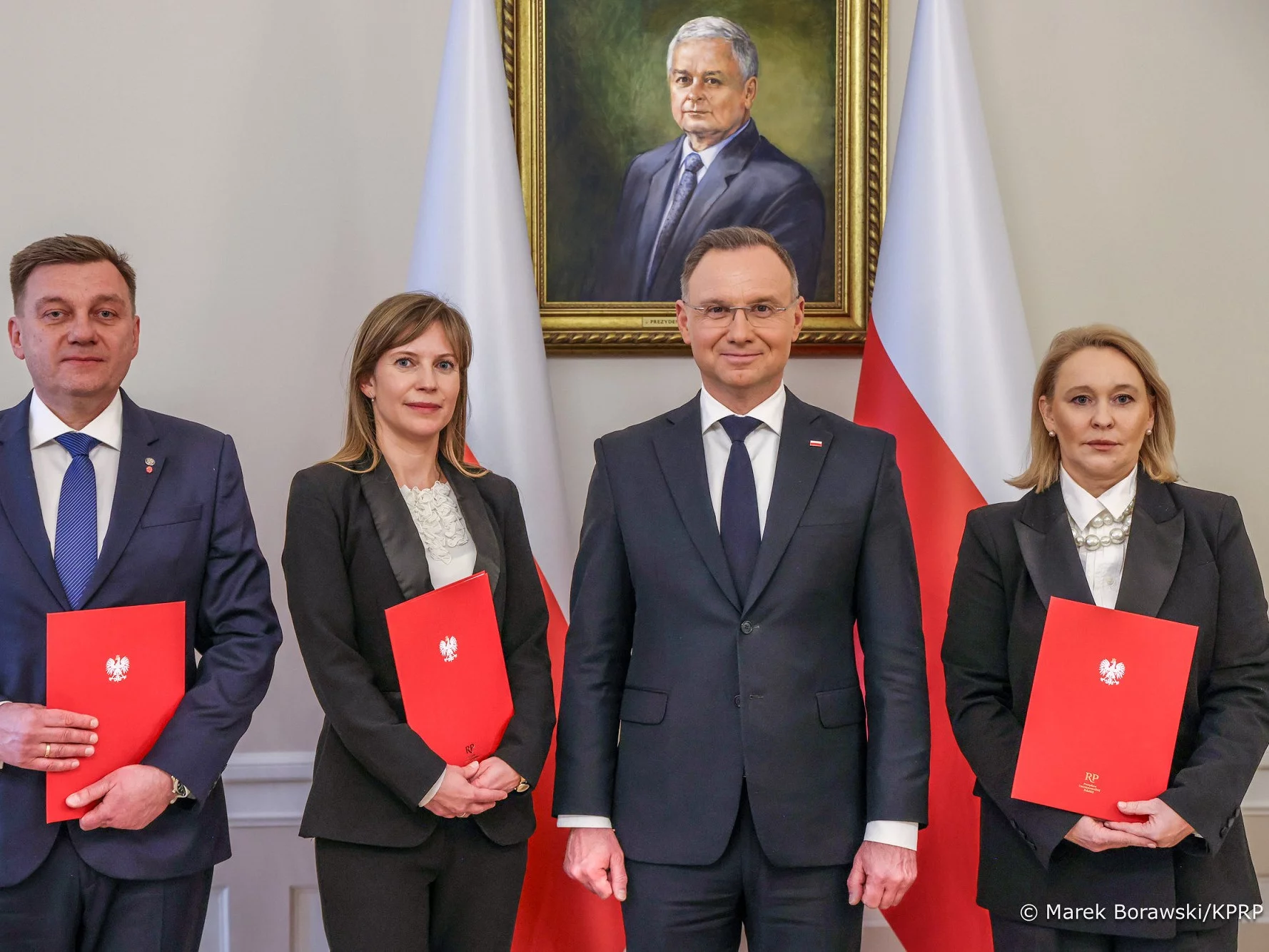 Andrzej Duda zaskoczył. Takiego ruchu prezydenta się nie spodziewano Andrzej Duda zaskoczył. Takiego ruchu prezydenta się nie spodziewano