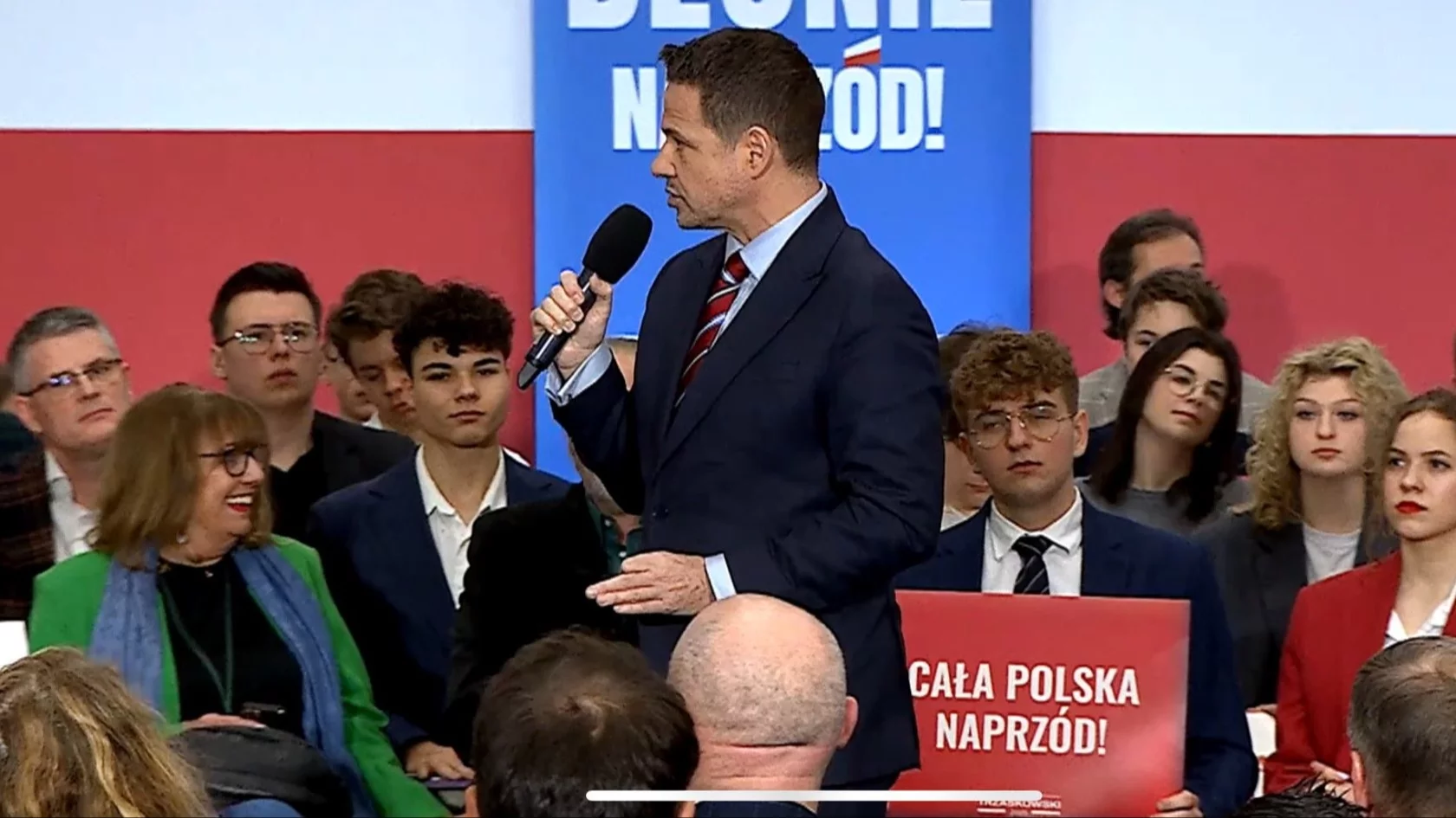 Wyjątkowy gość u Trzaskowskiego. Nitras: To mama Lewandowskiego Wyjątkowy gość u Trzaskowskiego. Nitras: To mama Lewandowskiego