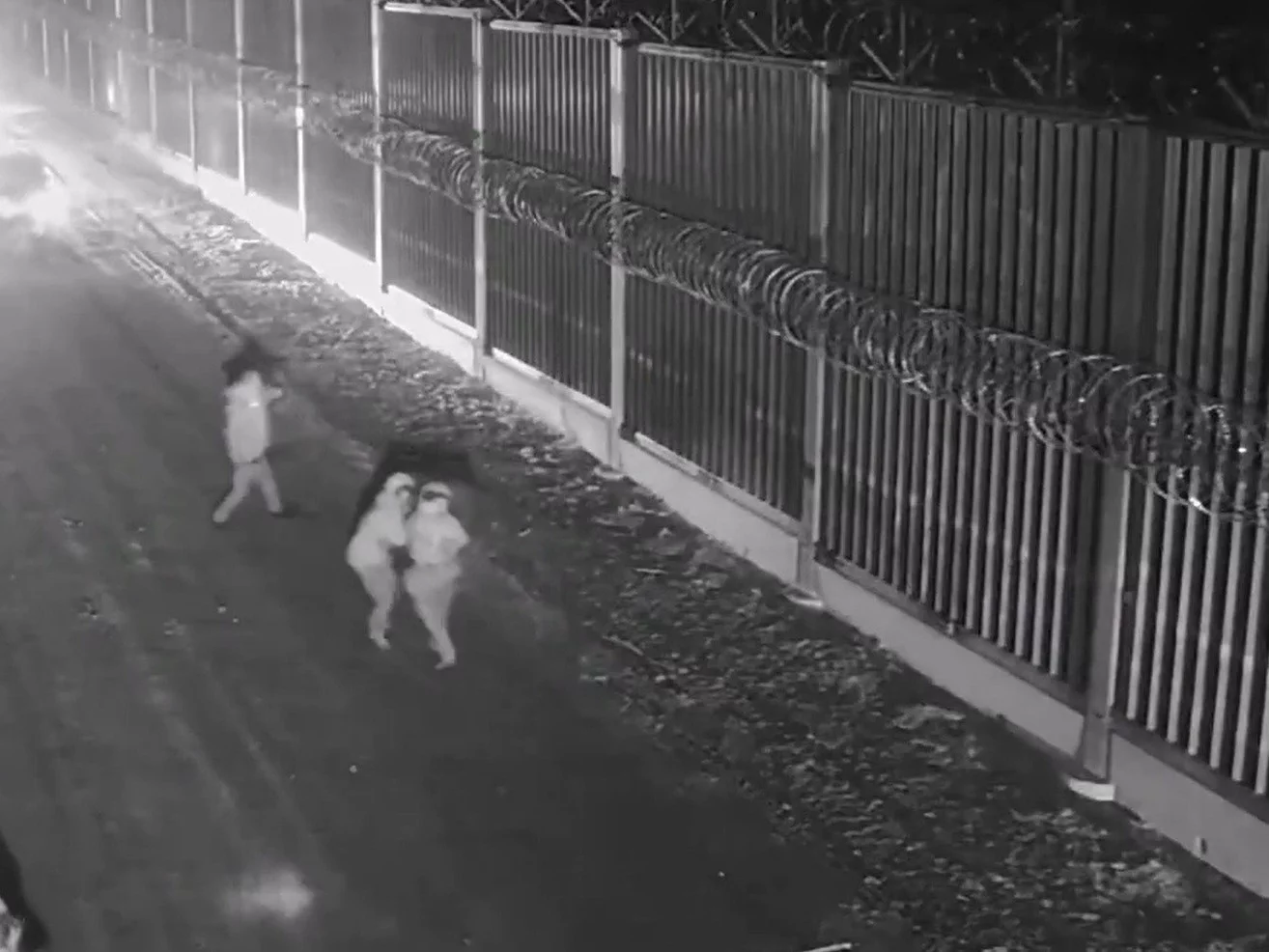 Atak migrantów przy granicy polsko-białoruskiej. W ruch poszły kamienie