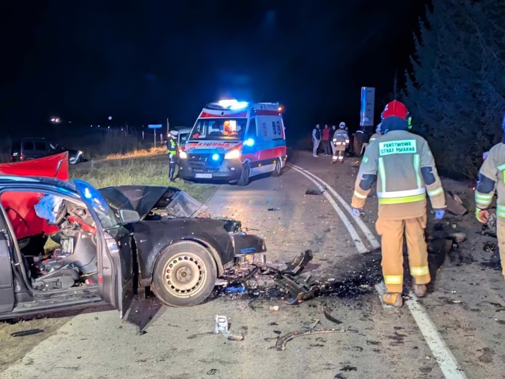 Tragiczny wypadek pod Białymstokiem. Nie żyją dwie osoby, w tym roczne dziecko