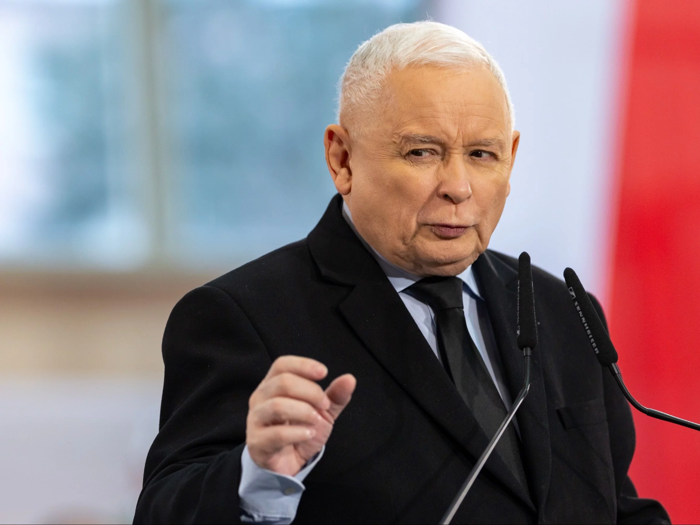 Kaczyński poprosi Mentzena o poparcie w drugiej turze? Padły mocne słowa Kaczyński poprosi Mentzena o poparcie w drugiej turze? Padły mocne słowa