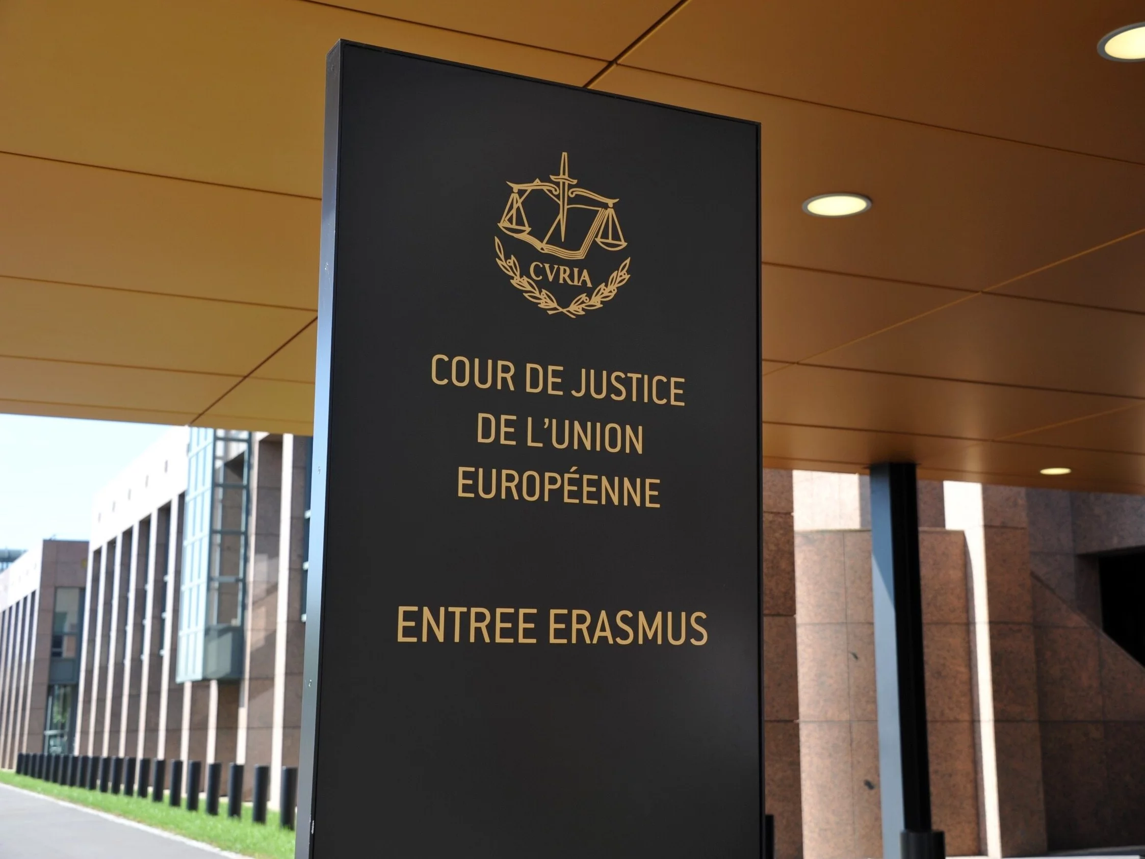 Komisja Europejska pozwała Polskę przed TSUE. Dwukrotnie Komisja Europejska pozwała Polskę przed TSUE. Dwukrotnie